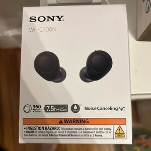 Sony WFC 700 and noise canceling earbuds brand new